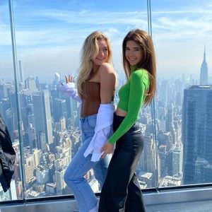 Meet your Posher, Riley